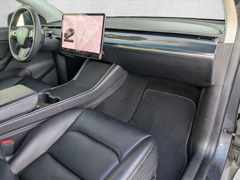 Used 2021 Tesla Model Y 2WD image 22