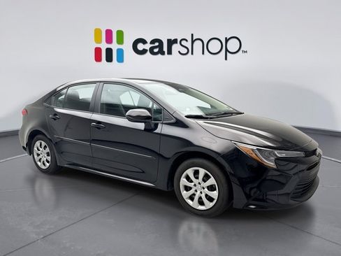 Used 2026 Toyota Corolla LE FWD image 7