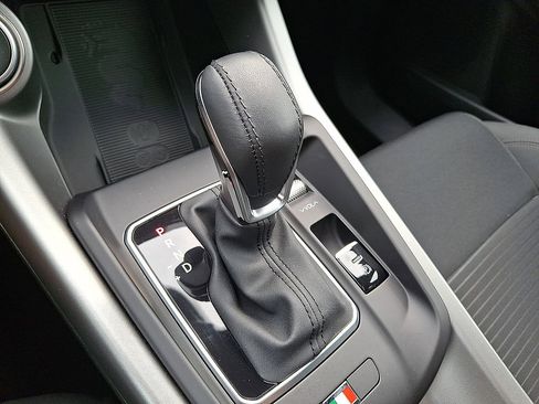 Used 2025 Alfa Romeo Tonale AWD/4WD image 15