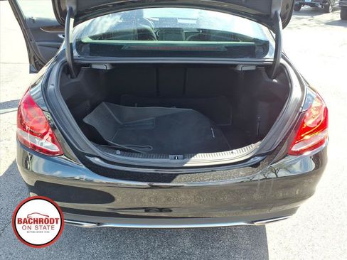 Used 2018 Mercedes-Benz C 300 4MATIC Sedan image 30