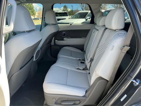 Certified 2026 Hyundai Palisade SEL AWD/4WD image 26