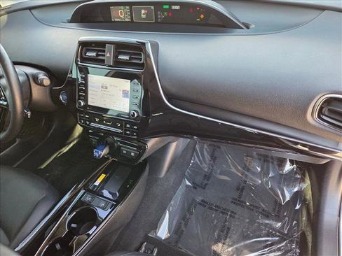Certified 2022 Toyota Prius XLE w/ Advanced Technology Package image 21