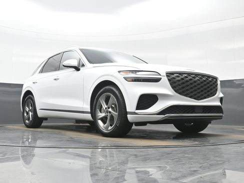 Certified 2026 Genesis GV70 2.5T Select image 27