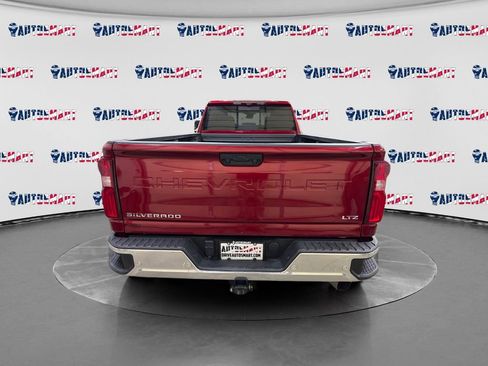 Used 2024 Chevrolet Silverado 3500 LTZ w/ LTZ Convenience Package image 3