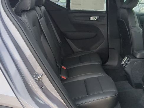 New 2026 Volvo XC40 B5 Plus w/ Protection Package Premier image 19