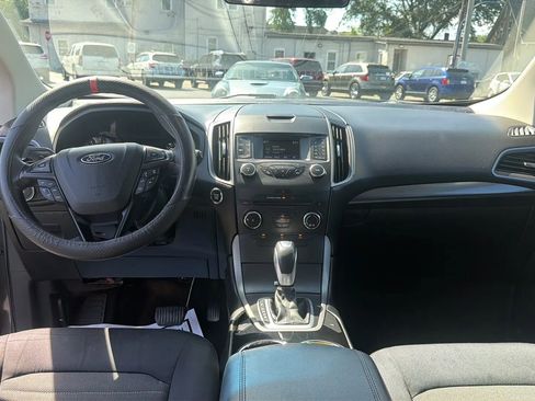 Used 2016 Ford Edge SE FWD image 11