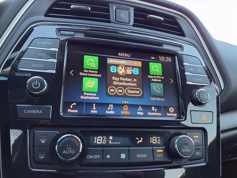 Used 2023 Nissan Maxima Platinum image 3