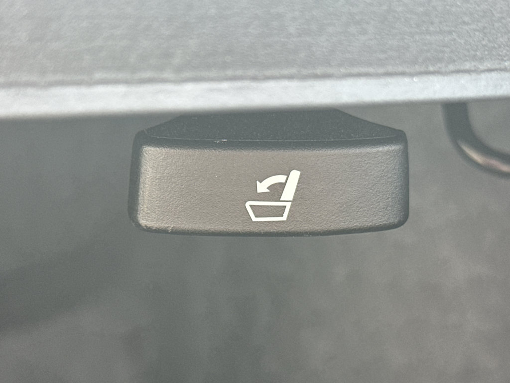 Used 2018 Honda Accord Touring image 38