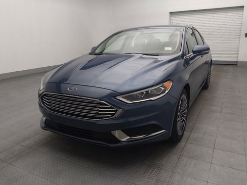 Used 2018 Ford Fusion SE w/ Fusion SE Technology Package FWD image 15