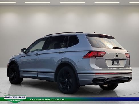 Used 2023 Volkswagen Tiguan SE R-Line AWD/4WD image 6