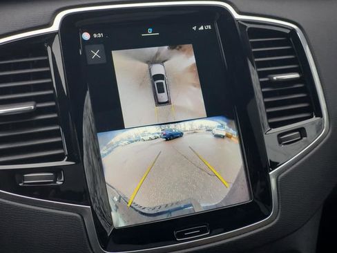 Certified 2024 Volvo XC90 B6 Plus w/ Protection Package Premier image 23