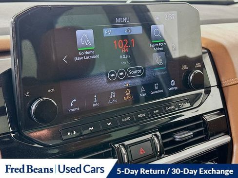 Used 2022 Nissan Pathfinder Platinum w/ Cargo Package image 17