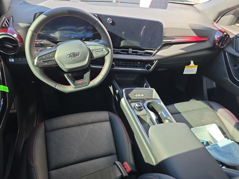 New 2026 Chevrolet Equinox RS w/ Convenience Package III image 14