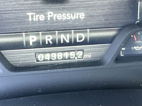 Used 2024 RAM 2500 Laramie image 19