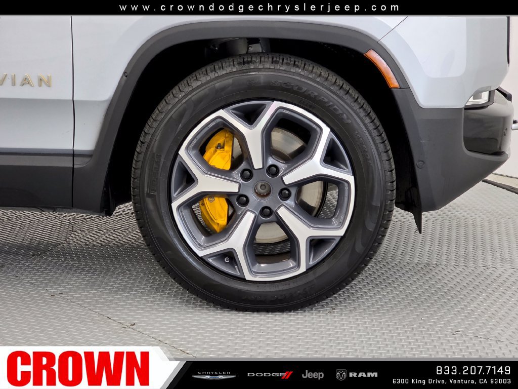 Used 2023 Rivian R1S Adventure Quad AWD/4WD image 19