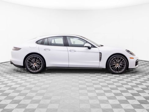 Certified 2023 Porsche Panamera Platinum Edition RWD image 7