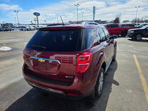 Used 2017 Chevrolet Equinox Premier w/ Enhanced Convenience Package image 5