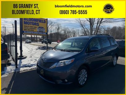 Used 2014 Toyota Sienna XLE
