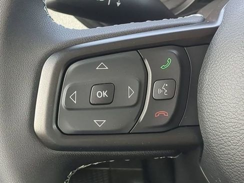 New 2025 Jeep Gladiator Sport image 24