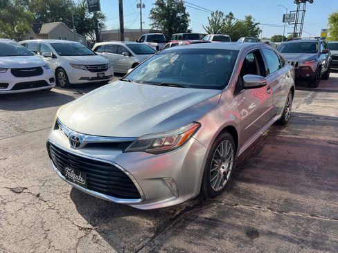 Used 2016 Toyota Avalon Touring image 4