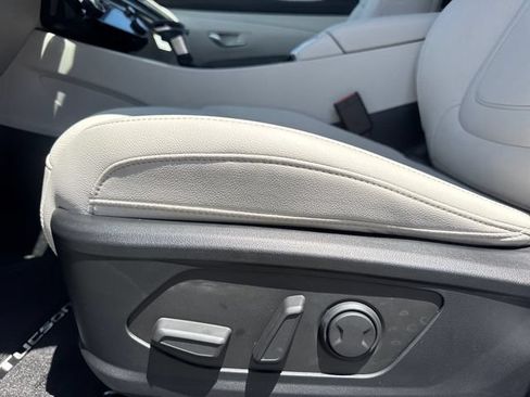 New 2026 Hyundai Tucson SEL Plus FWD image 12