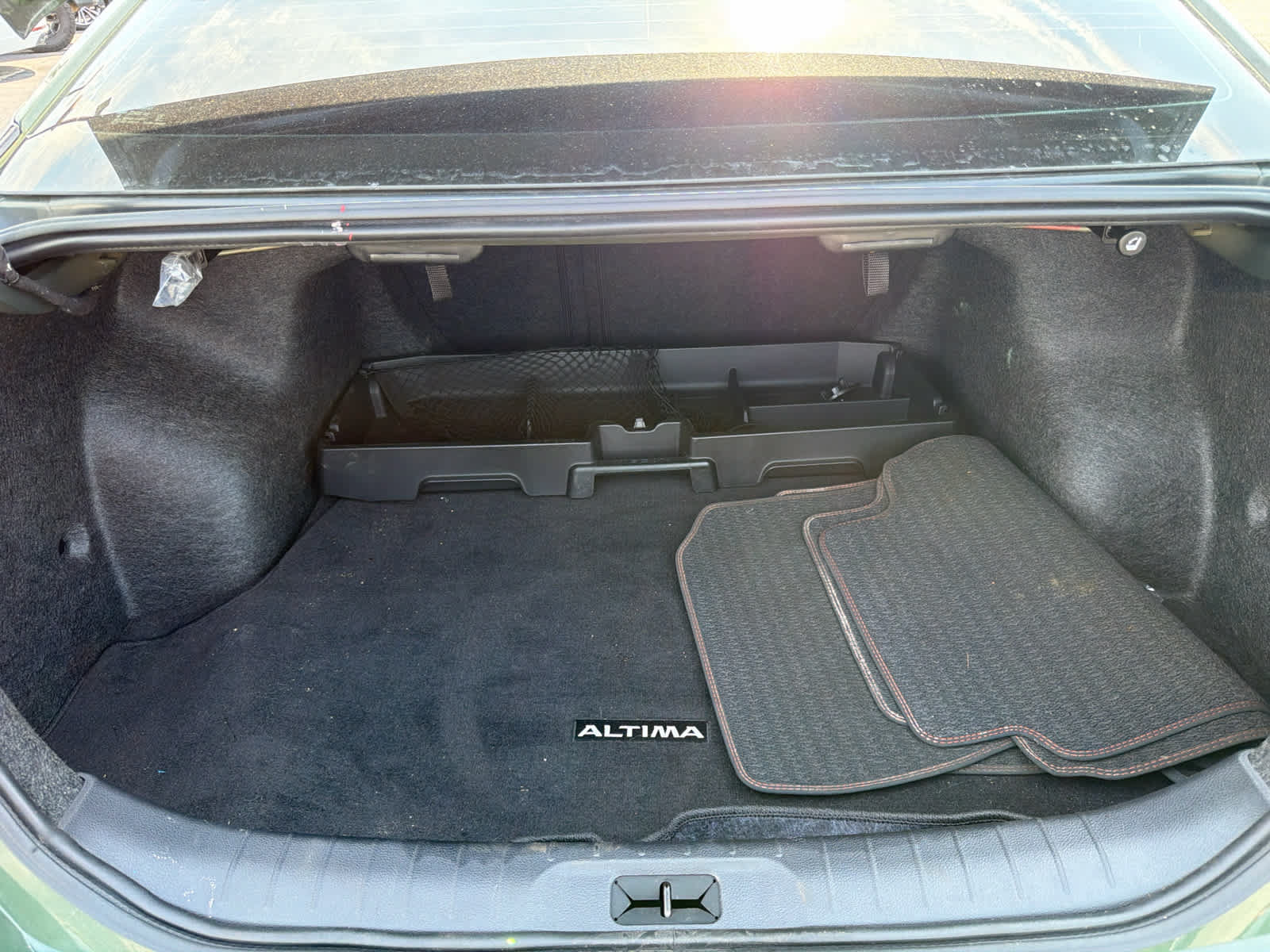 Used 2025 Nissan Altima 2.5 SR AWD/4WD image 11