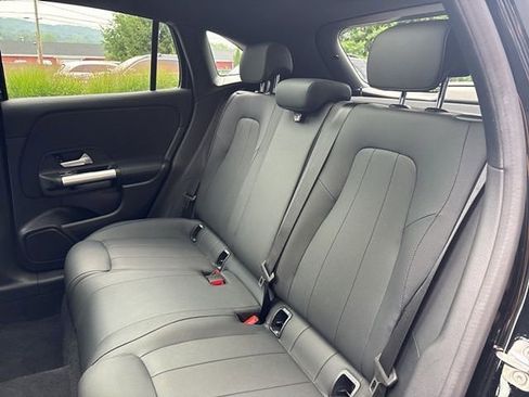 New 2025 Mercedes-Benz GLA 250 4MATIC image 31