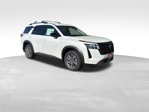 New 2026 Nissan Pathfinder SL AWD/4WD image 7