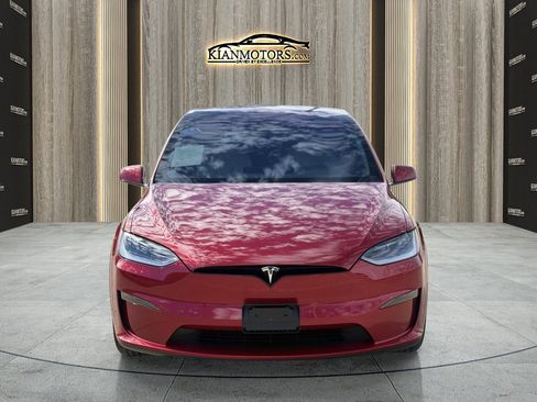 Used 2025 Tesla Model X Plaid image 4
