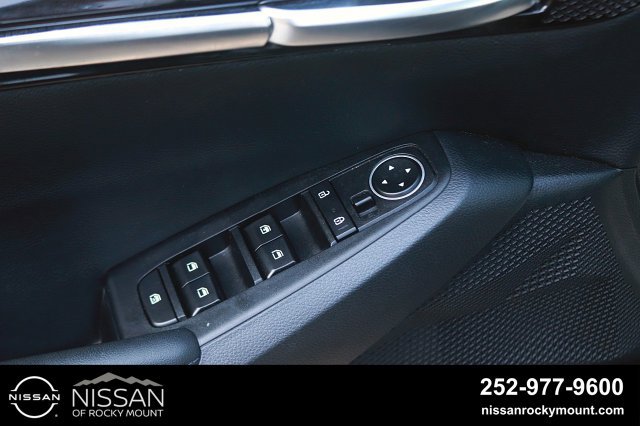 Used 2023 Kia Seltos S w/ Navigation Package FWD image 11