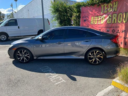 Used 2019 Honda Civic Sport image 6