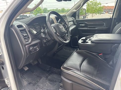 Used 2023 RAM 2500 Laramie AWD/4WD image 16