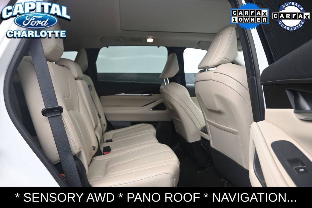 Used 2023 INFINITI QX60 Sensory AWD/4WD image 12