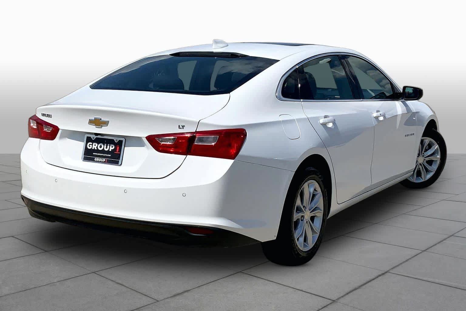 Used 2024 Chevrolet Malibu LT FWD image 12