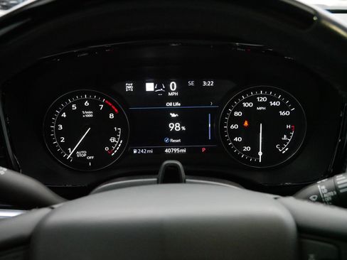 Certified 2024 Cadillac XT6 Sport w/ Technology Package image 21