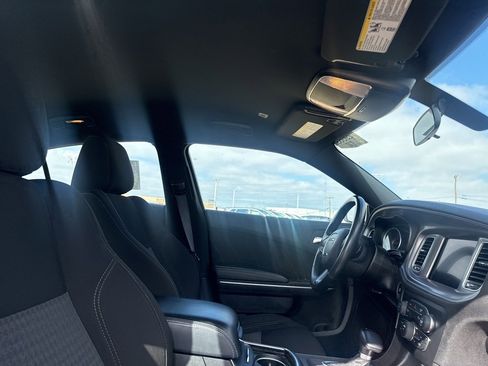 Used 2023 Dodge Charger SXT image 29