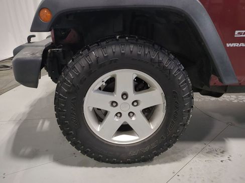 Used 2010 Jeep Wrangler Sport image 17