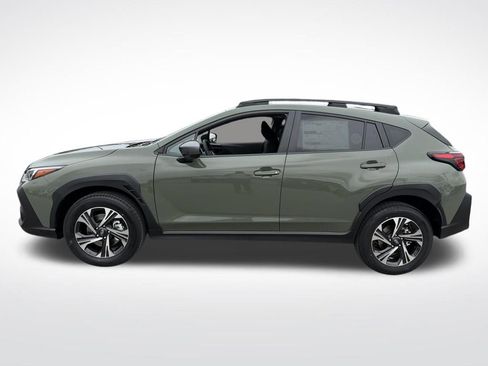 Used 2026 Subaru Crosstrek 2.0i Premium image 3