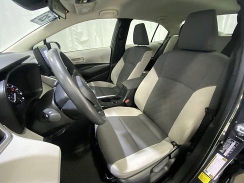 Certified 2023 Toyota Corolla LE image 10
