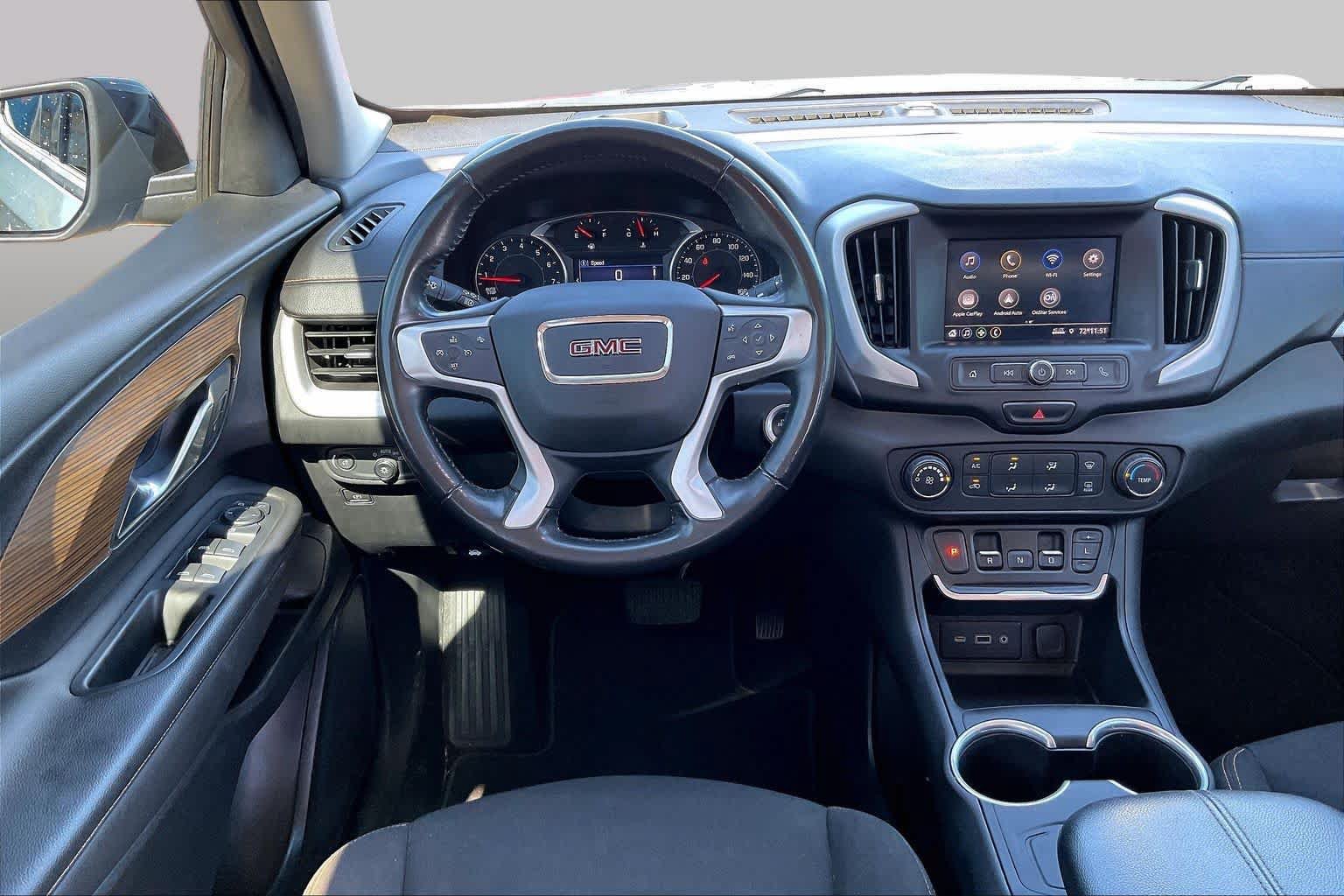 Used 2021 GMC Terrain SLE w/ Elevation Edition FWD image 6