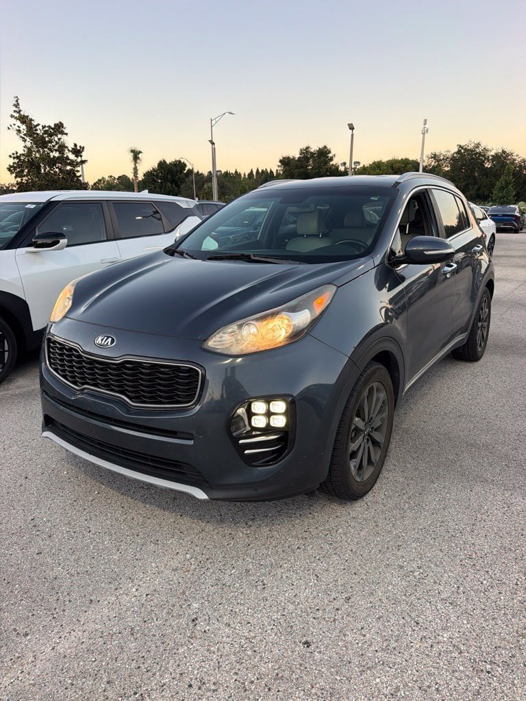 Used 2019 Kia Sportage EX w/ EX Sport Appearance Package FWD image 3