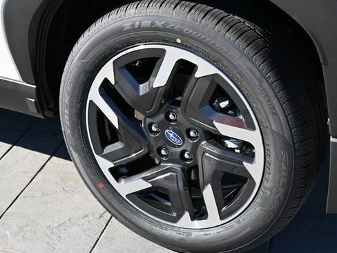 New 2025 Subaru Forester Limited image 12