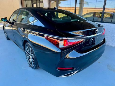 Used 2022 Lexus ES 350 w/ Premium Package image 5