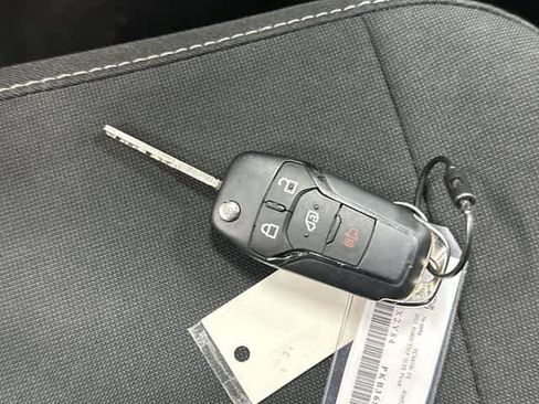 Used 2023 Ford Transit 350 XLT image 33