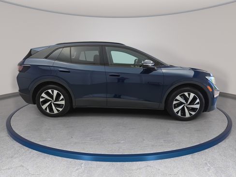 Certified 2023 Volkswagen ID.4 2WD image 4