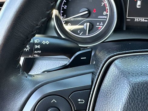 Used 2023 Toyota Camry SE image 26