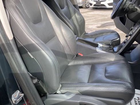 Used 2014 Volvo XC60 T6 image 18