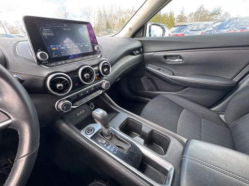 Used 2022 Nissan Sentra SV image 21