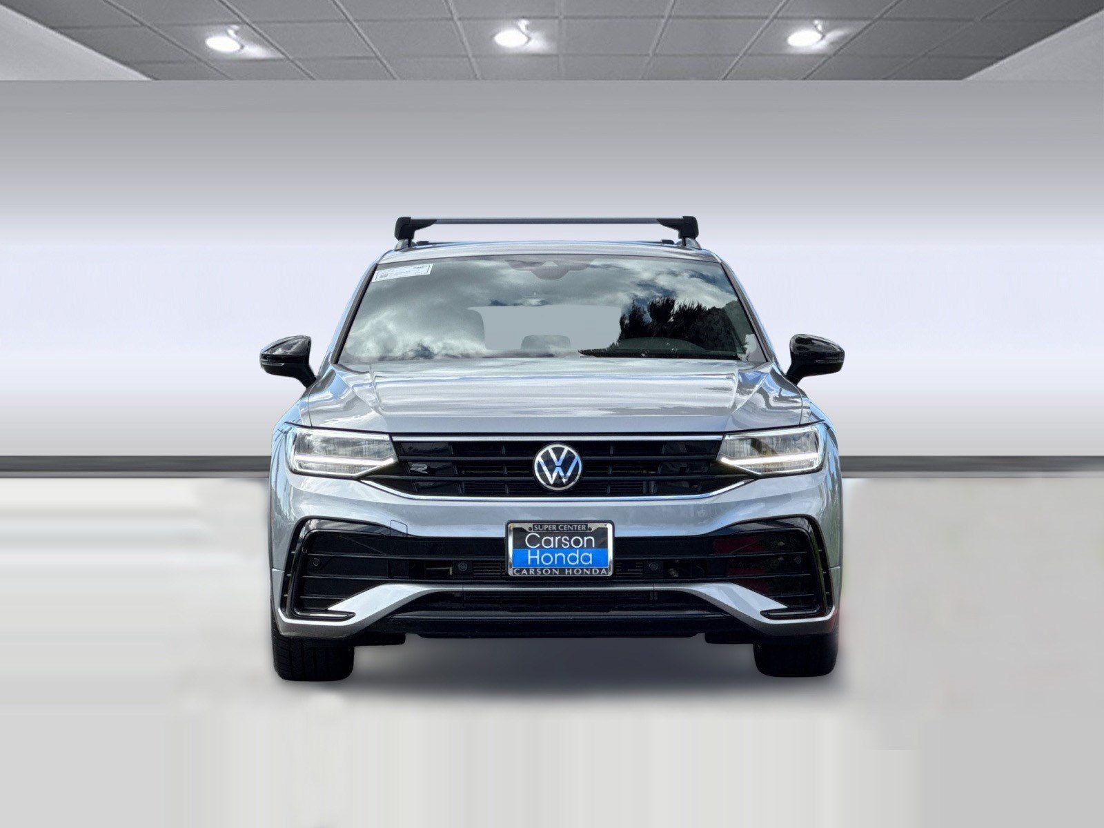 Used 2023 Volkswagen Tiguan SE R-Line FWD image 6