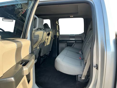 Used 2016 Ford F150 XLT w/ Equipment Group 302A Luxury image 21